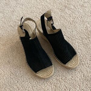 Women’s Caslon Wedge Sandal Black Suede Size 7 Medium In Box